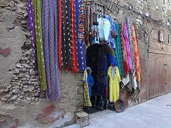 Loja com turbantes à venda em Marrocos