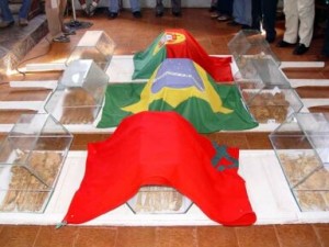 Bandeiras de Marrocos, Brasil e Portugal