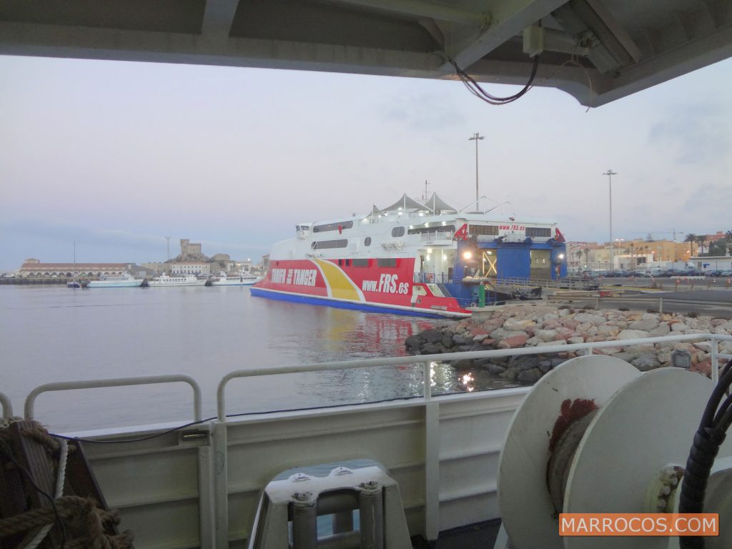 Preparativos dos viajantes para Portugal, Espanha e Marrocos