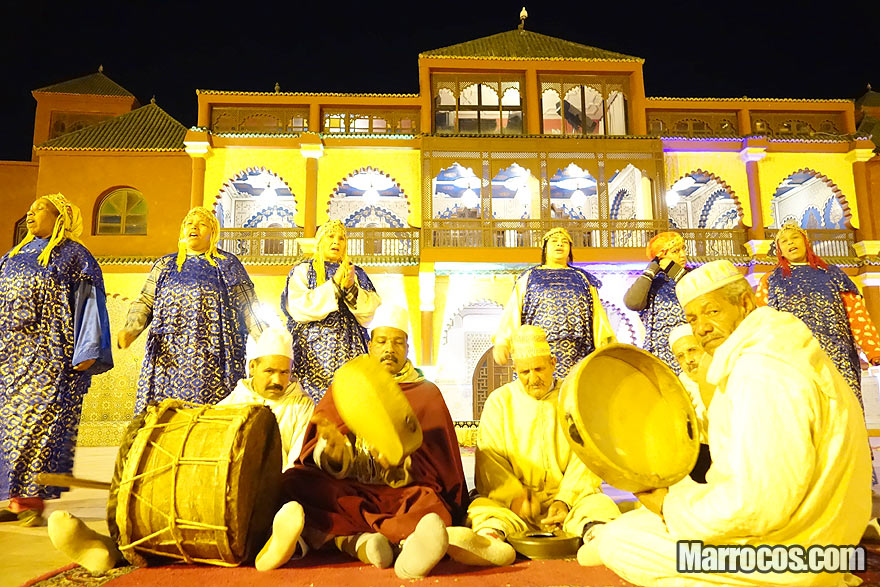 O espectáculo Chez Ali Marrakech