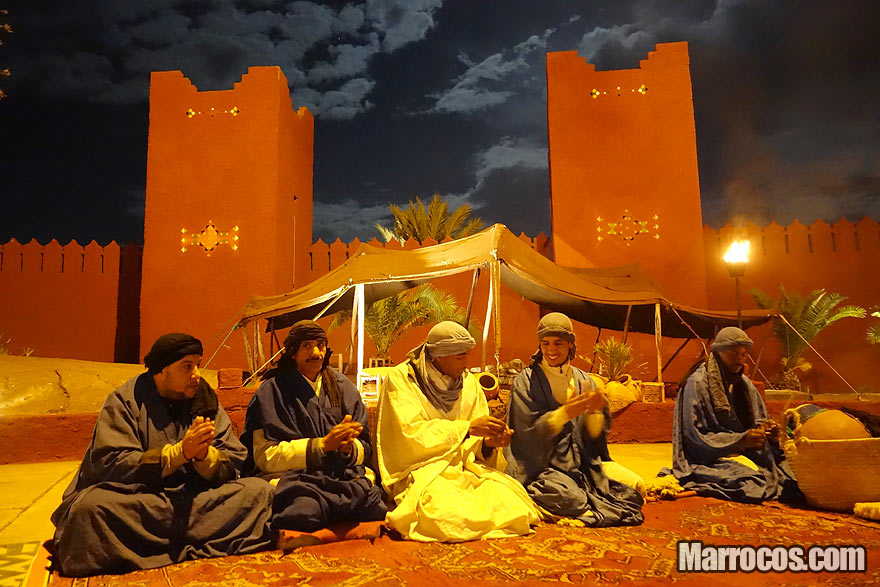 O espectáculo Chez Ali Marrakech