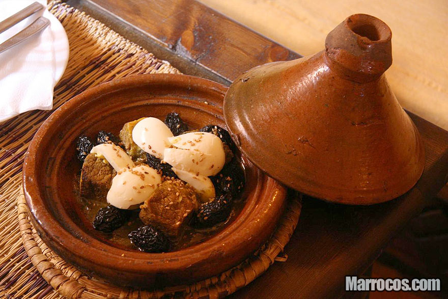 Receita de tagine com carne e ovos